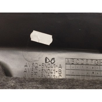 Recambio de tapa motor para volvo v40 1.6 diesel cat referencia OEM IAM AV6Q6N041A AV6Q6N041B AV6Q6N041C