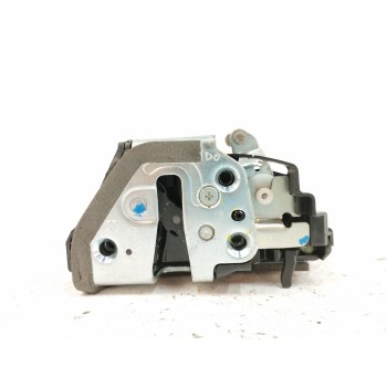 Recambio de cerradura puerta trasera derecha para toyota verso 1.8 16v cat referencia OEM IAM   