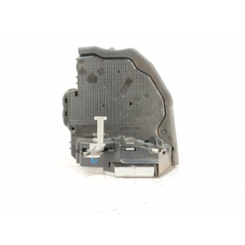 Recambio de cerradura puerta trasera izquierda para toyota verso 1.8 16v cat referencia OEM IAM   