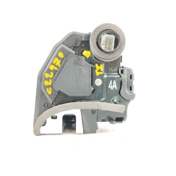 Recambio de cerradura puerta trasera izquierda para toyota verso 1.8 16v cat referencia OEM IAM   