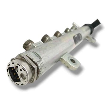 Recambio de rampa inyectora para opel vectra c berlina 1.9 cdti referencia OEM IAM 55200266 0445214056 