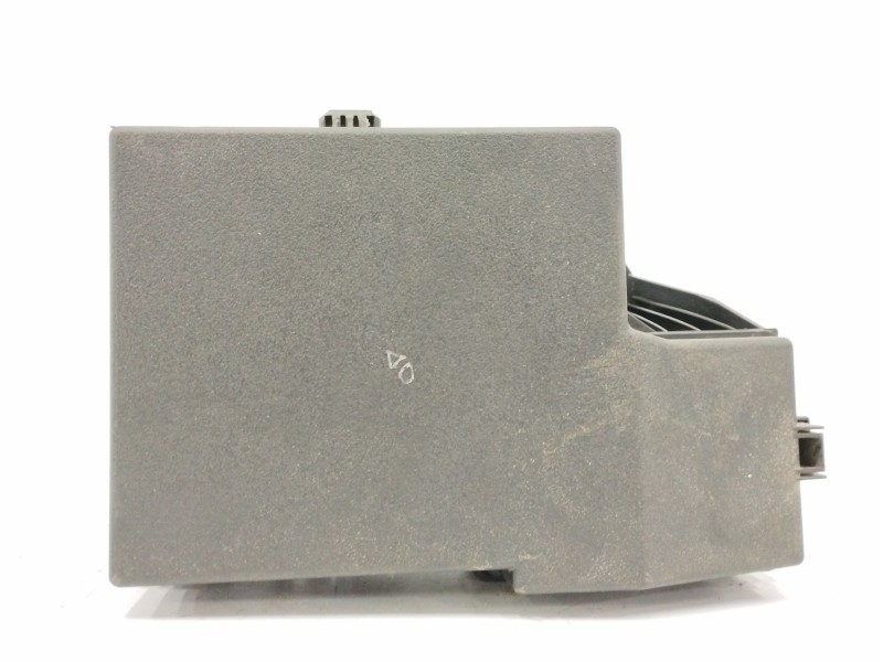 Recambio de caja reles / fusibles para mitsubishi l 200 (kl0/kj0) 2.2 di-d cat referencia OEM IAM 8565A499  