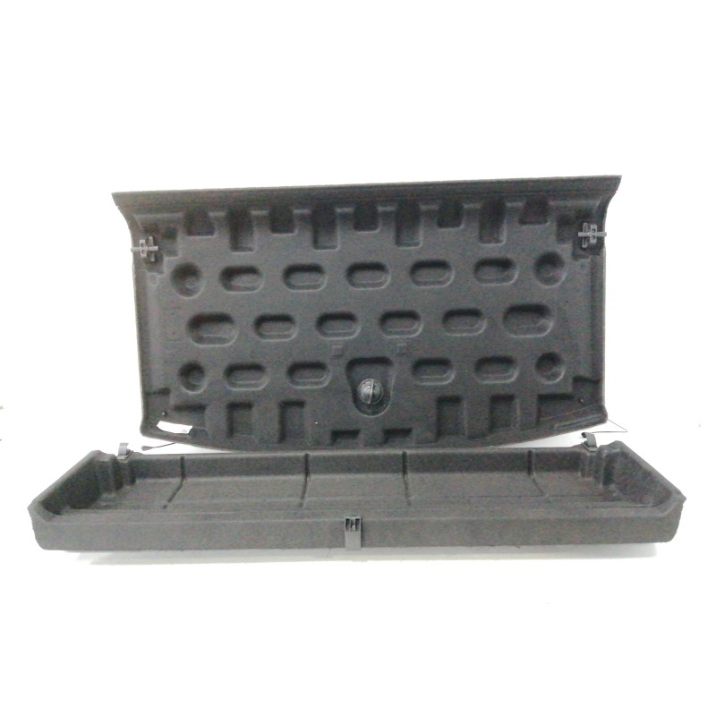 BANDEJA TRASERA 5P0867134C