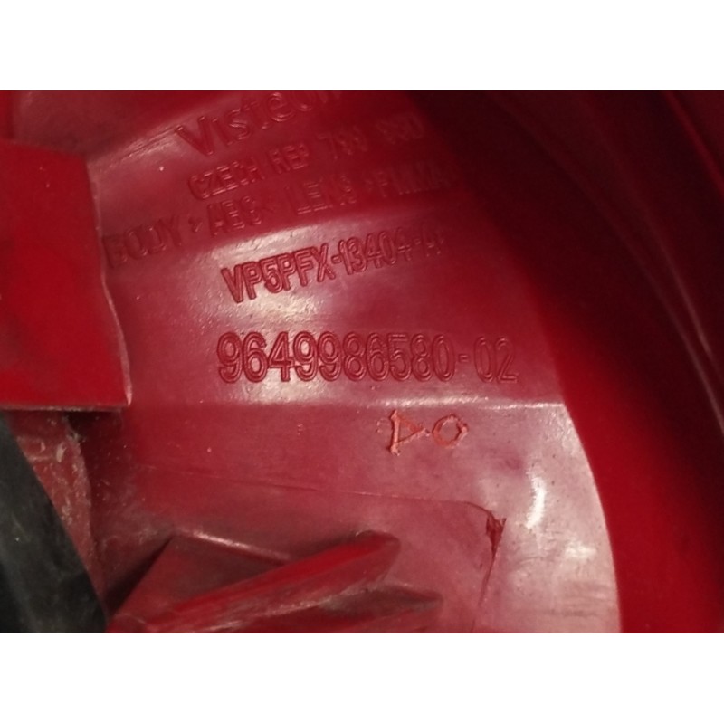 PILOTO TRASERO DERECHO