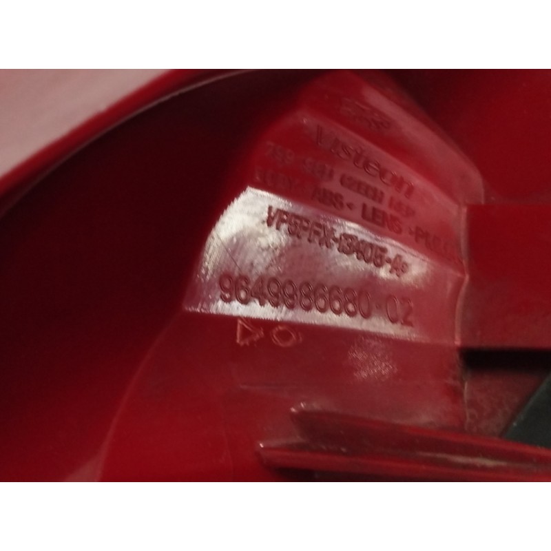 PILOTO TRASERO IZQUIERDO