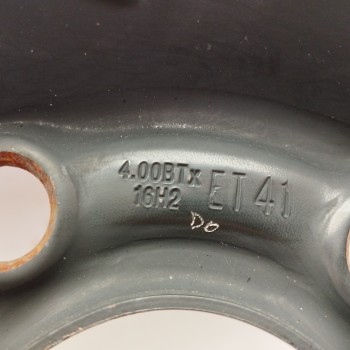 Recambio de neumatico repuesto para fiat croma (194) 1.9 8v multijet dynamic referencia OEM IAM 2160115 4,00BTX16H2 ET41 