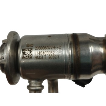 Recambio de inyector para renault kadjar 1.5 blue dci diesel fap referencia OEM IAM 208995377R ADBLUE 