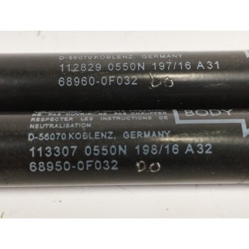 Recambio de amortiguadores maletero / porton para toyota verso 1.8 16v cat referencia OEM IAM 689600F032 689500F032 