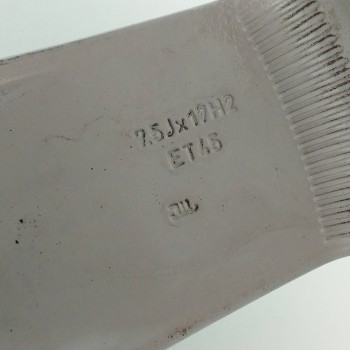 Recambio de llanta para audi a4 berlina (8e) 1.9 tdi (96kw) referencia OEM IAM 4F0601025AF 5,5JX17H2 ET45 5H 5X110