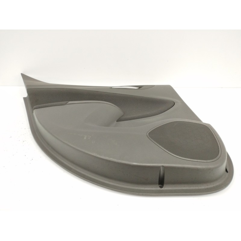 GUARNECIDO PUERTA TRASERA IZQUIERDA NEGRO