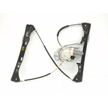 ELEVALUNAS DELANTERO DERECHO A2037202646 