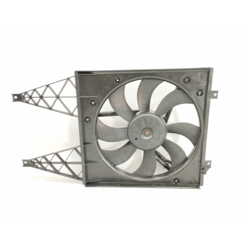 Recambio de electroventilador para volkswagen polo (9n3) 1.4 tdi referencia OEM IAM 6Q0121207  