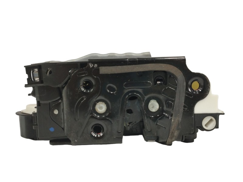 Recambio de cerradura puerta trasera izquierda para volkswagen tiguan (5n2) 2.0 tdi referencia OEM IAM 5N0839015J Recambio de cerradura puerta trasera izquierda para volkswagen tiguan (5n2) 2.0 tdi referencia OEM IAM 5N0839015J