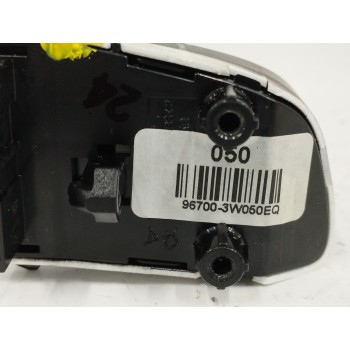 Recambio de mando volante para kia sportage iii (sl) 2.0 crdi awd referencia OEM IAM 967003W050EQ LADO IZQUIERDO 