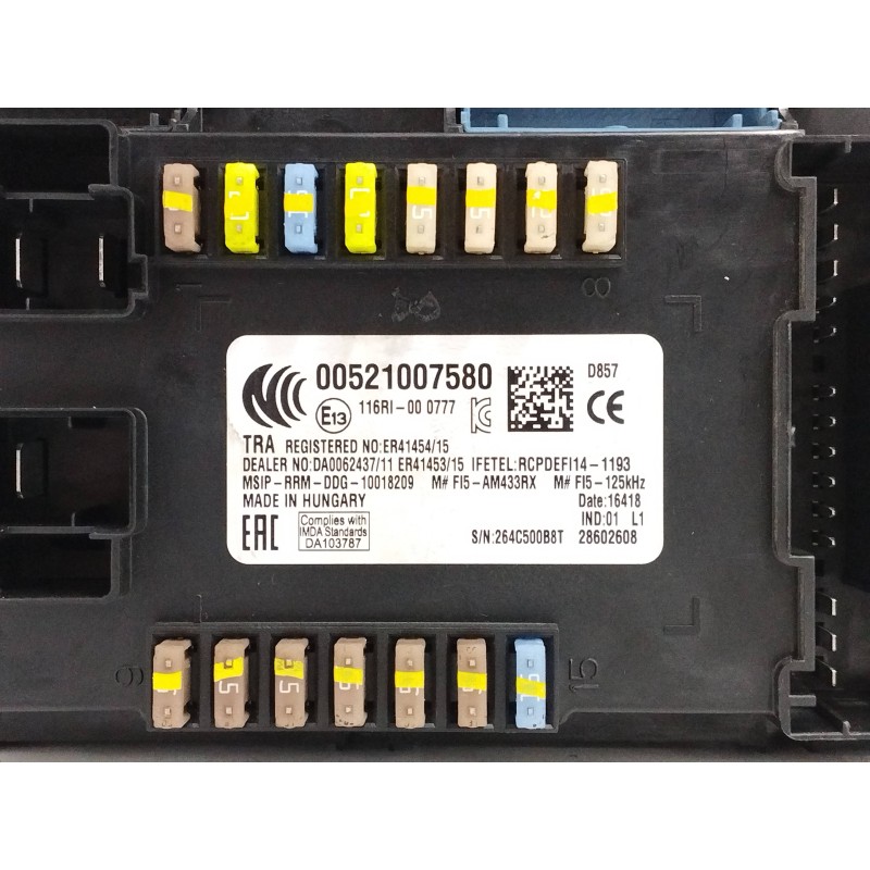 CAJA RELES / FUSIBLES OBSERVAR FOTOS