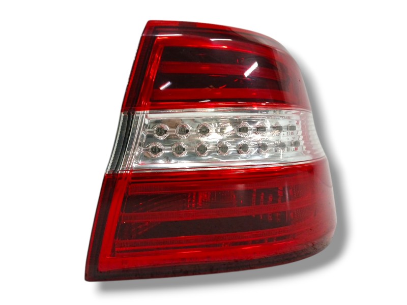 Recambio de piloto trasero derecho para mercedes-benz clase m (w166) 2.1 cdi cat referencia OEM IAM Recambio de piloto trasero derecho para mercedes-benz clase m (w166) 2.1 cdi cat referencia OEM IAM