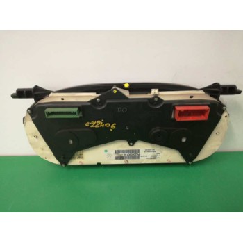 Recambio de cuadro instrumentos para renault trafic caja cerrada (ab 4.01) 2.5 dci diesel cat referencia OEM IAM 8200390132 P820