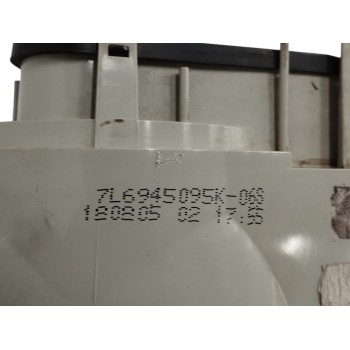 Recambio de piloto trasero izquierdo para volkswagen touareg (7la) 3.2 v6 24v referencia OEM IAM 7L6945095K  