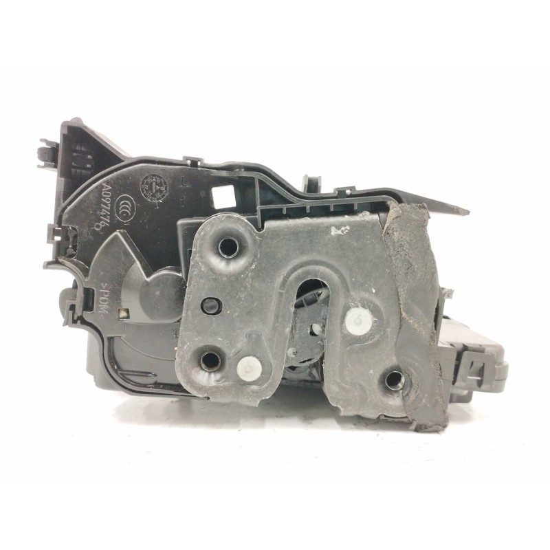 Recambio de cerradura puerta trasera izquierda para renault megane iv berlina 5p 1.3 tce referencia OEM IAM 825035881R OBSERVAR 