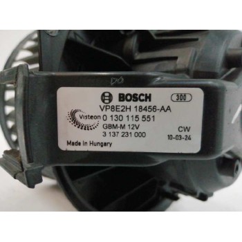 Recambio de motor calefaccion para ford fiesta (cb1) 1.25 16v cat referencia OEM IAM VP8E2H18456AA 0130115551 