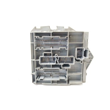 Recambio de caja reles / fusibles para fiat stilo (192) 1.9 jtd cat referencia OEM IAM  OBSERVAR FOTOS 