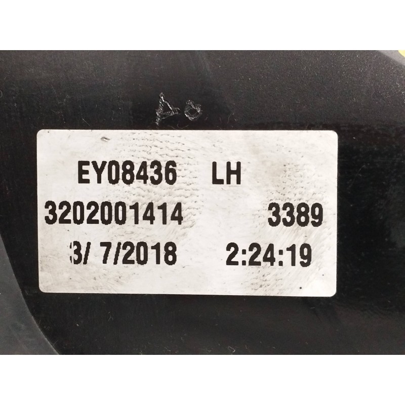 PILOTO TRASERO IZQUIERDO PARAGOLPES