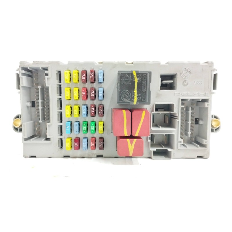 Recambio de caja reles / fusibles para fiat croma (194) 1.9 8v multijet dynamic referencia OEM IAM 46846746 501202300060 