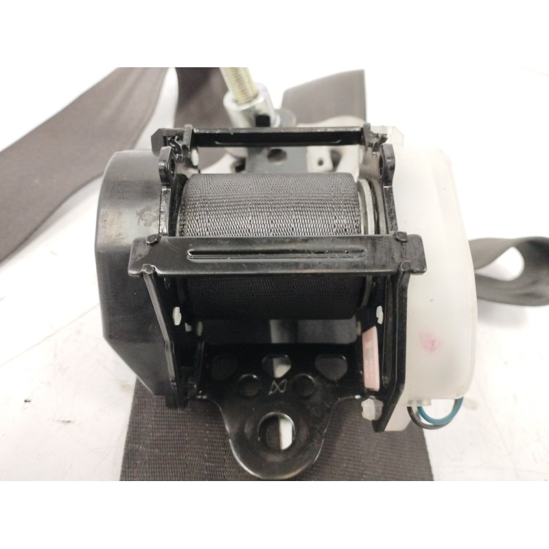 CINTURON SEGURIDAD TRASERO DERECHO 6073542