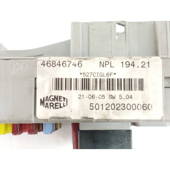 Recambio de caja reles / fusibles para fiat croma (194) 1.9 8v multijet dynamic referencia OEM IAM 46846746 501202300060 