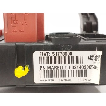 Recambio de caja reles / fusibles para fiat linea (110) 1.3 16v jtd cat referencia OEM IAM 51778008 503440200506 51763390