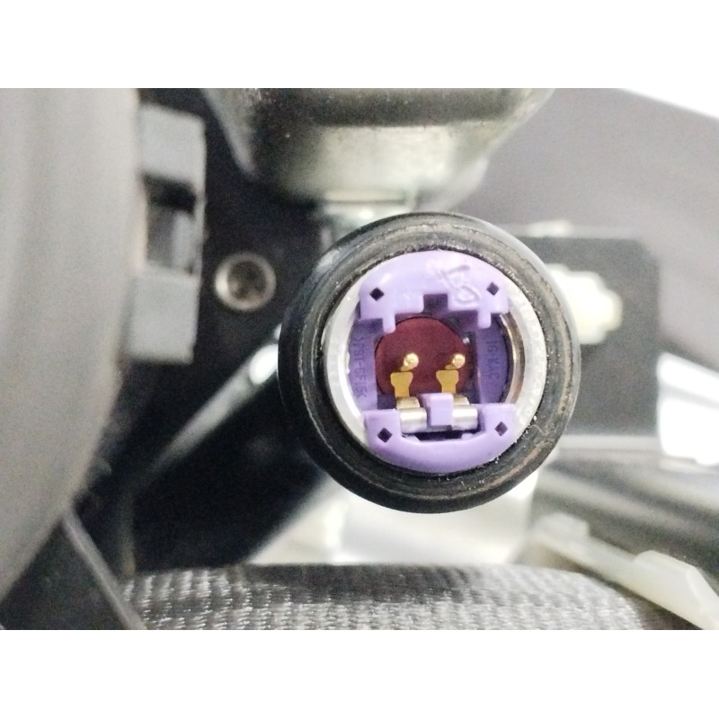 CINTURON SEGURIDAD DELANTERO DERECHO CON PRETENSOR 608200200A