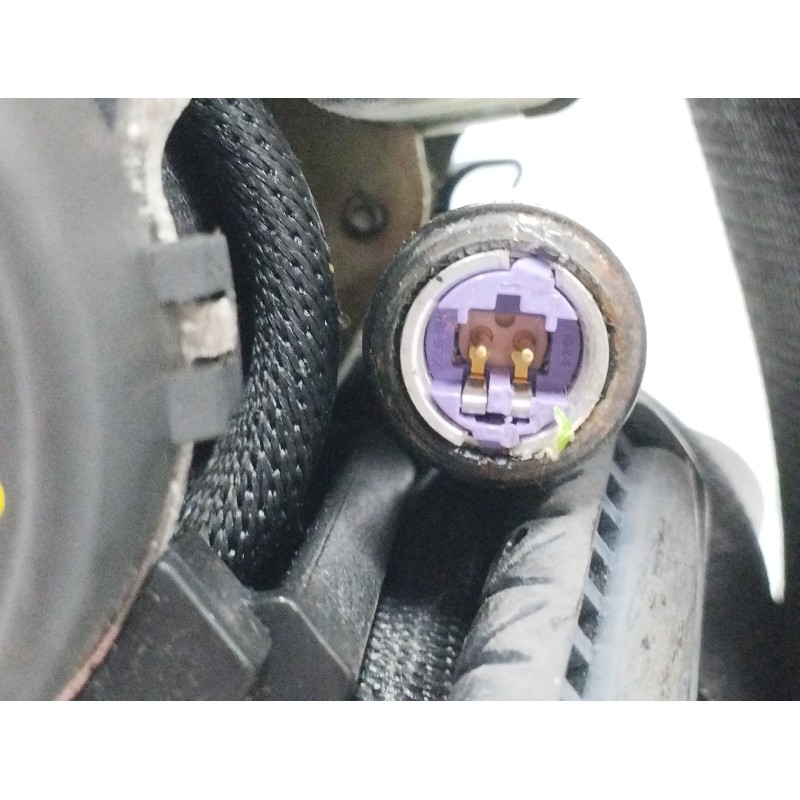 CINTURON SEGURIDAD DELANTERO DERECHO