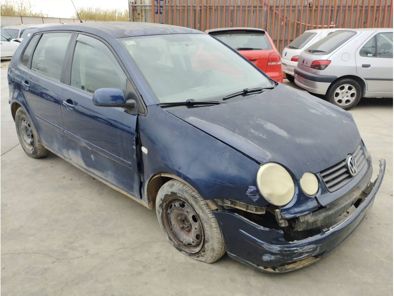 VOLKSWAGEN POLO (9N1)