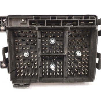 Recambio de caja reles / fusibles para kia sportage 2.0 crdi referencia OEM IAM 919511F240  