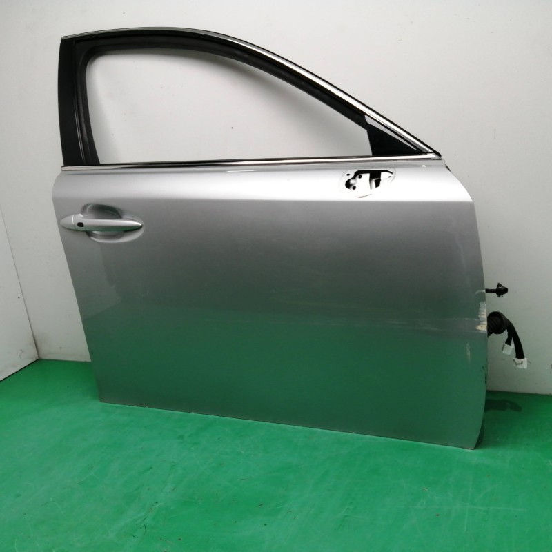 PUERTA DELANTERA DERECHA OBSERVAR FOTOS