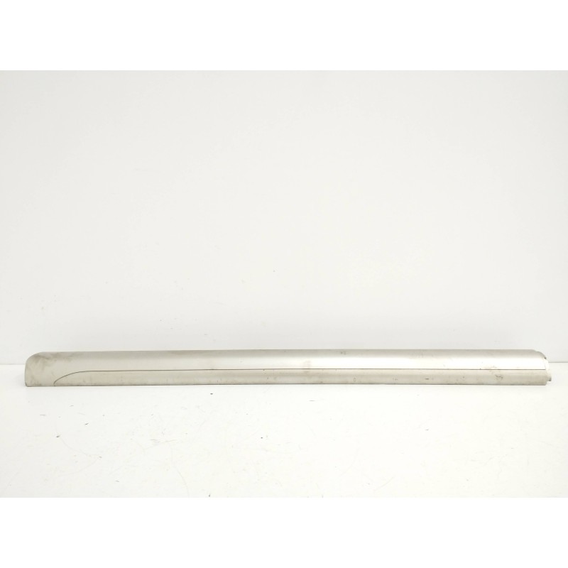 Recambio de faldon lateral para isuzu trooper 3.0 dti (3-trg.) referencia OEM IAM 8970905970 DERECHO 