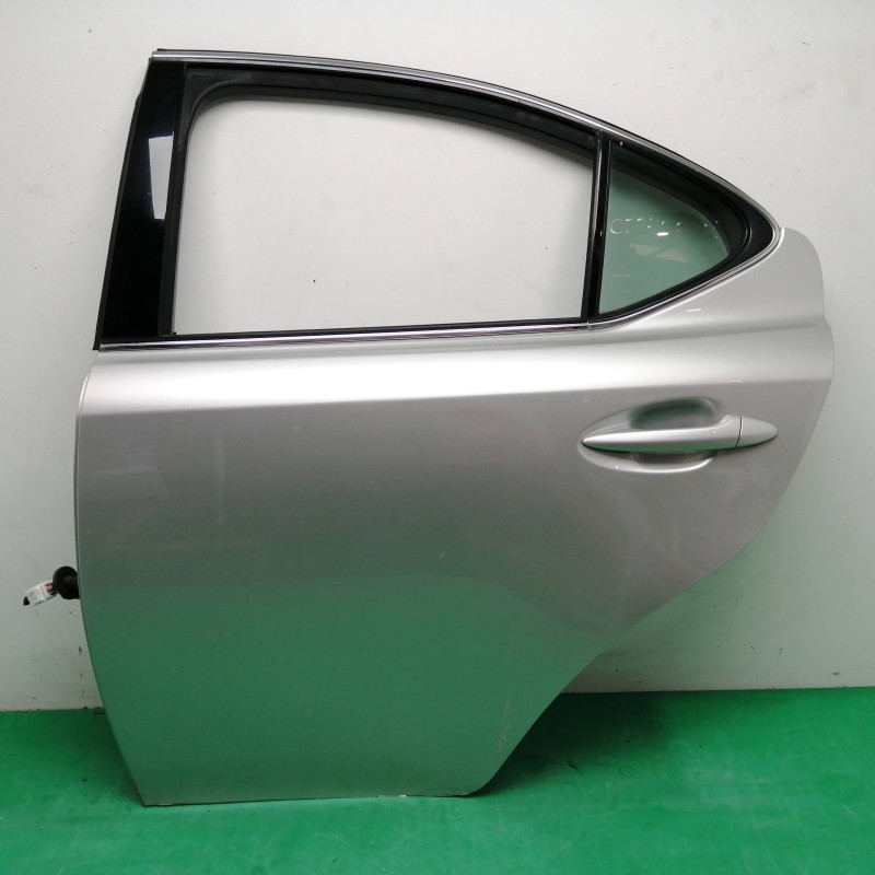 Recambio de puerta trasera izquierda para lexus is ii (_e2_) 220d (ale20) referencia OEM IAM  OBSERVAR FOTOS 