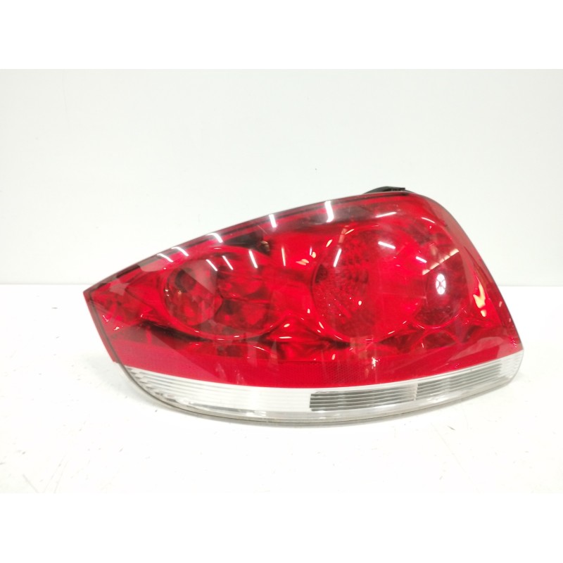 PILOTO TRASERO IZQUIERDO 20200748