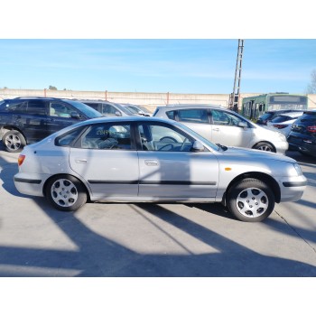Recambio de carroceria corte para hyundai elantra (xd) 1.6 16v cat referencia OEM IAM   