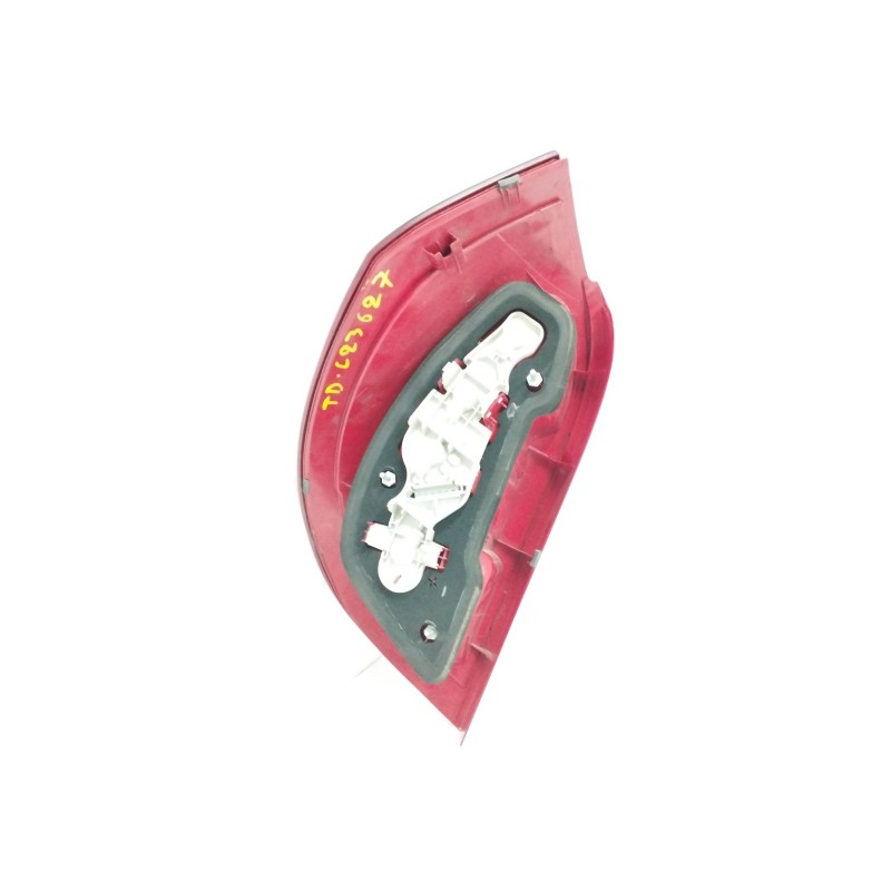 PILOTO TRASERO DERECHO