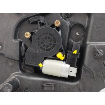 Recambio de elevalunas trasero derecho para mazda 3 berlina (bk) 2.0 16v cat referencia OEM IAM BP4K7297X  