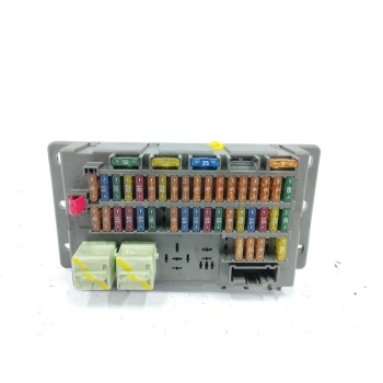 CAJA RELES / FUSIBLES 690660003 