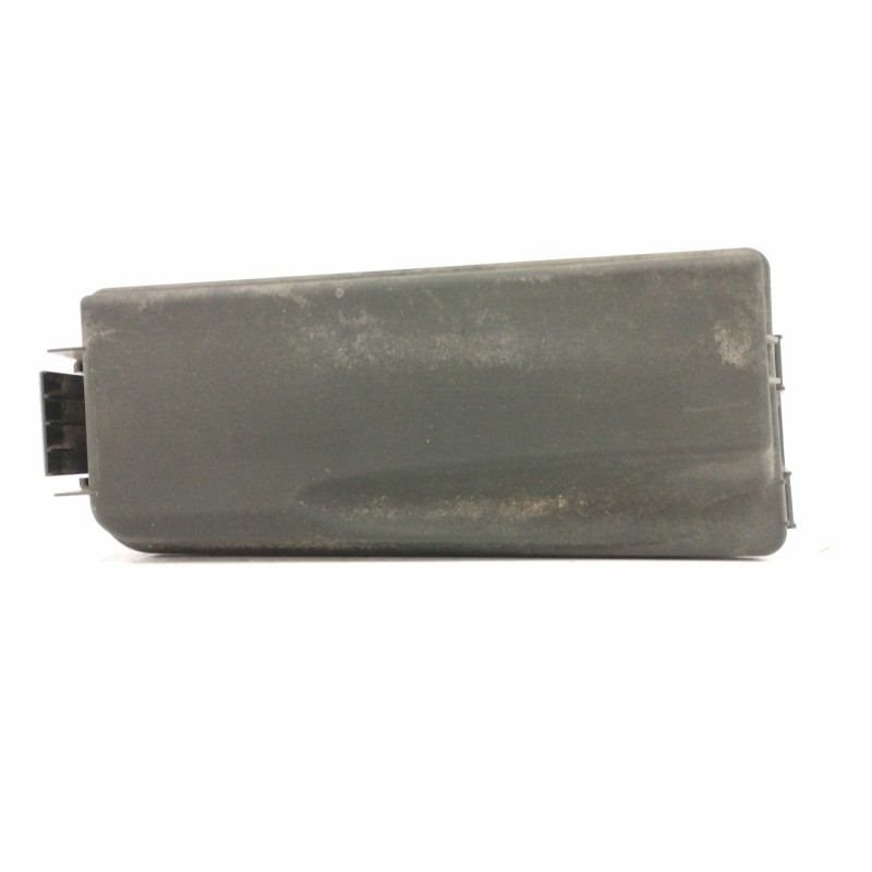 Recambio de caja reles / fusibles para opel vectra c berlina elegance referencia OEM IAM 1332085  