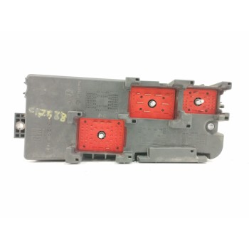 Recambio de caja reles / fusibles para opel vectra c berlina elegance referencia OEM IAM 1332085  