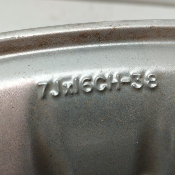 Recambio de llanta para opel frontera b sport referencia OEM IAM 91156568 7JX16CH 38 