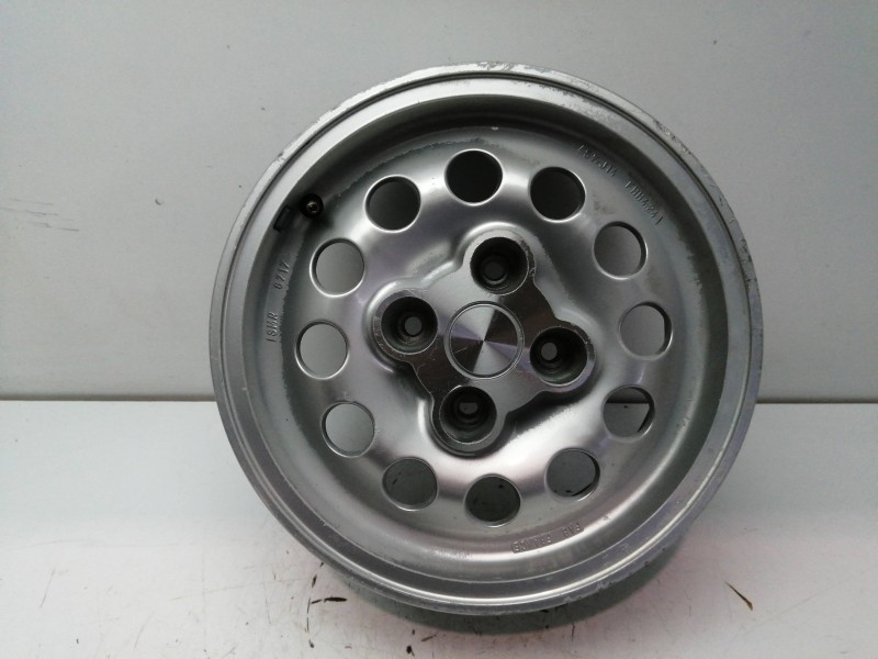 Recambio de llanta para peugeot 205 berlina 1.9 gti referencia OEM IAM SMR6717 5,5J14 FH4,42 