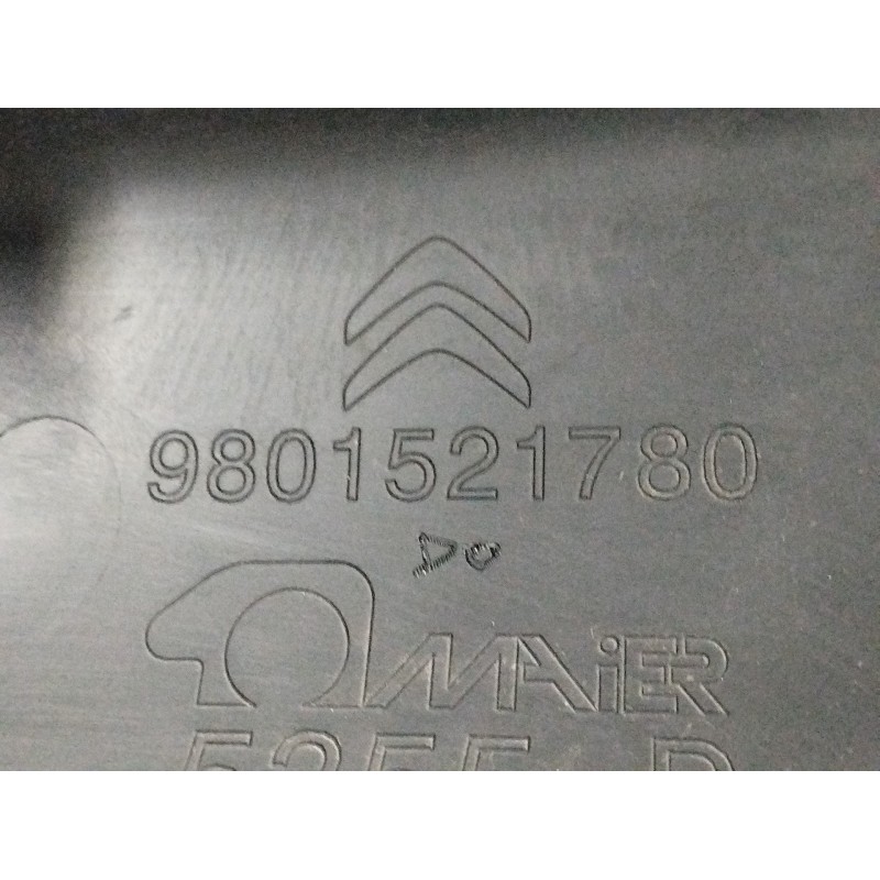 FALDON LATERAL OBSERVAR FOTOS LADO DERECHO