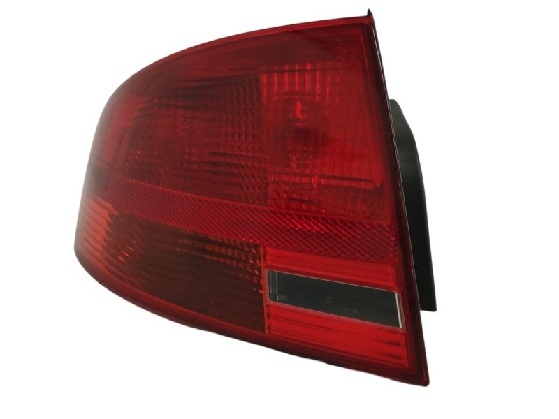 Recambio de piloto trasero izquierdo para audi a4 berlina (8e) 2.0 tdi referencia OEM IAM 8E5945095  