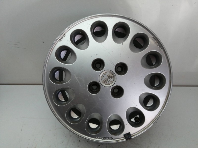 Recambio de llanta para alfa romeo 145 td referencia OEM IAM 60584123 6JX14H2 ET49,5 