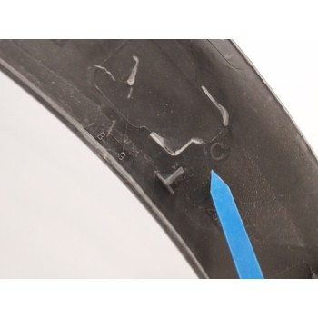 Recambio de aletin trasero derecho para peugeot 5008 1.5 blue-hdi fap referencia OEM IAM 9814070377 SOPORTE DAÑADO 